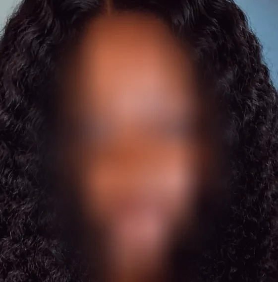 Amina, 27