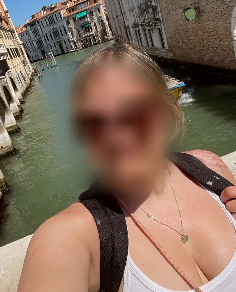 Bianca, 36