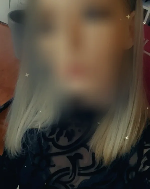 Michaela, 36