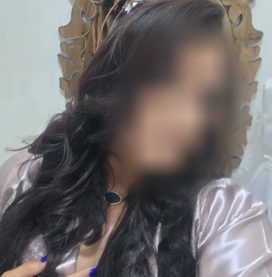 Pia, 36