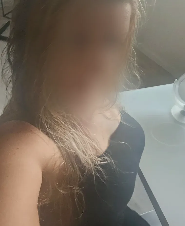 Sanja, 31
